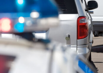 Versicherungspolice are using GPS tracking darts to tag fleeing vehicles and avoid dangerous pursuits