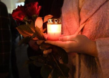 World sends condolences and condemnation — RT World News