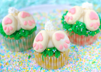 BUNNY BUTT CUPCAKES (LOW-SUGAR )