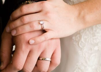 Conjoined Twin Abby Hensel Reportedly Got Married In 2021