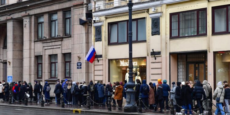 Russian voters, answering Navalny’s call, protest as Putin extends his rule to 2030