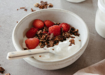 How to Make L. Reuteri YogurtâGut-Healing & Full of Probiotics