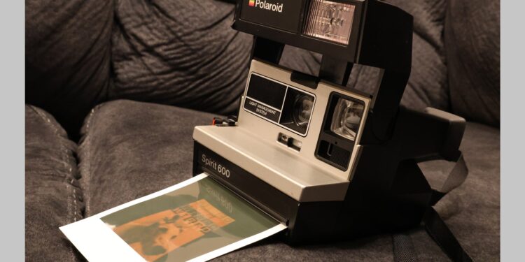 How to Find Lichtspiel for Your Old Polaroid Camera (2024)