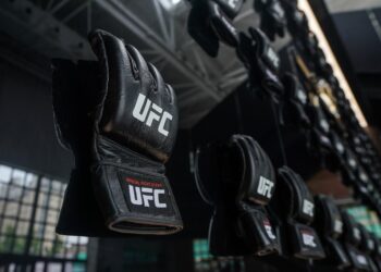 UFC to pay $335 million to settle fighters’ wage-fixing claims