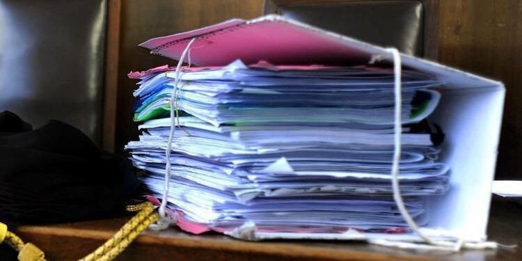 tabaccaio a processo per omicidio volontario