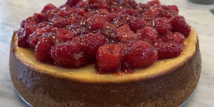 Fairy Berry Cheesecake to Enchant Your Kids
