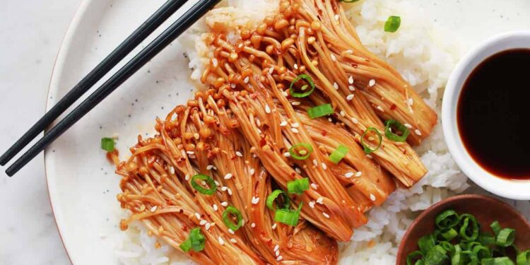 Enoki Mushrooms – A Beautiful Mess