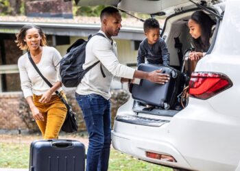 Traveling in a Car with Kids? Here’s What You Need