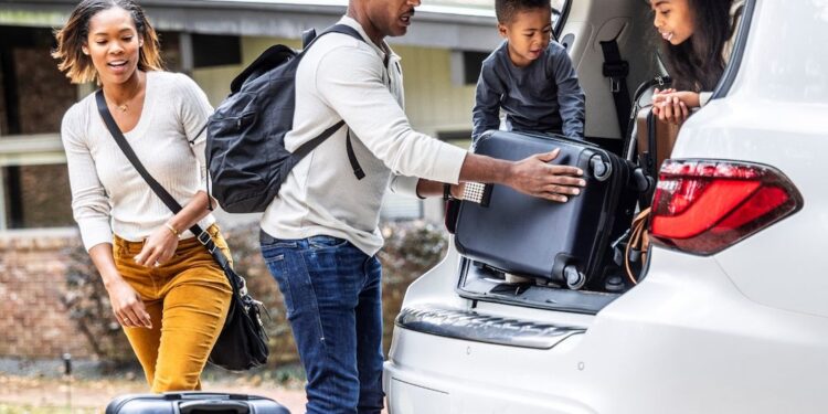 Traveling in a Car with Kids? Here’s What You Need