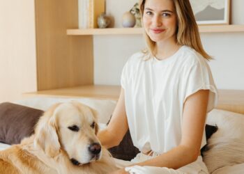 Meet Sanne Vloet, Model and Fitness Feuer Founder