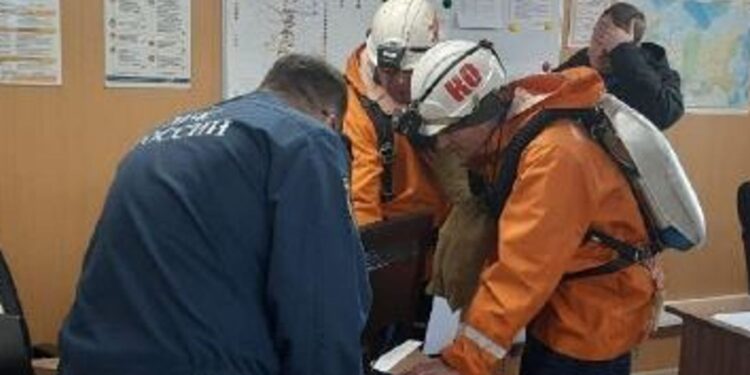 More than a dozen workers trapped in one of Russia’s largest gold mines | World News