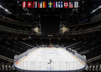 Cornell’s Daniel wins Patty Kazmaier Award as top women’s NCAA hockey player