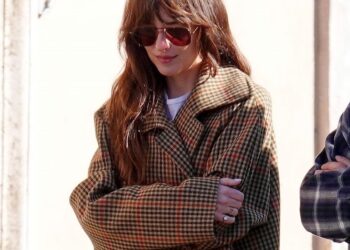 Dakota Johnson Just Wore the Trendy Red Flats Everyone Wants in Their Closet