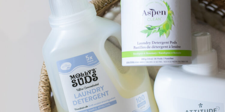 The Best Clean, Non-Toxic Laundry Detergents