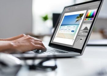 15 Best Things To Sell Online (Digital Products & Ideas)