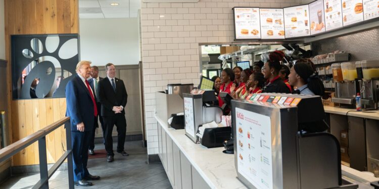 Donald Trump Drops By An Atlanta Chick-fil-A