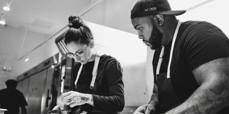 Experience an Exciting Addition to South Florida’s Dining Scene at J&Kohlenstoff Oyster