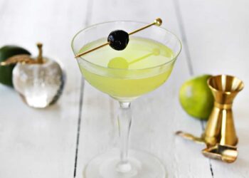 Last Word Longdrink – A Beautiful Mess