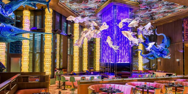 Sexy Fish Brunch: Dine Like Royalty