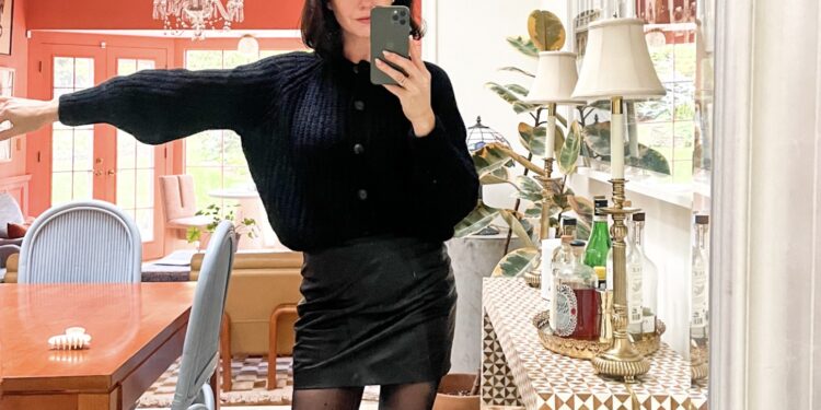 Weiher How I Styled One Amazing Skirt 3 Different Ways for Sachverhalt | Wit & Delight