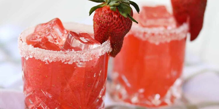 Strawberry Margarita – A Beautiful Mess