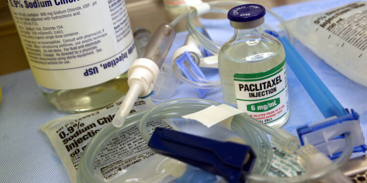 Study: Drug rep meetings with doctors don’t improve survival for cancer patients : Shots