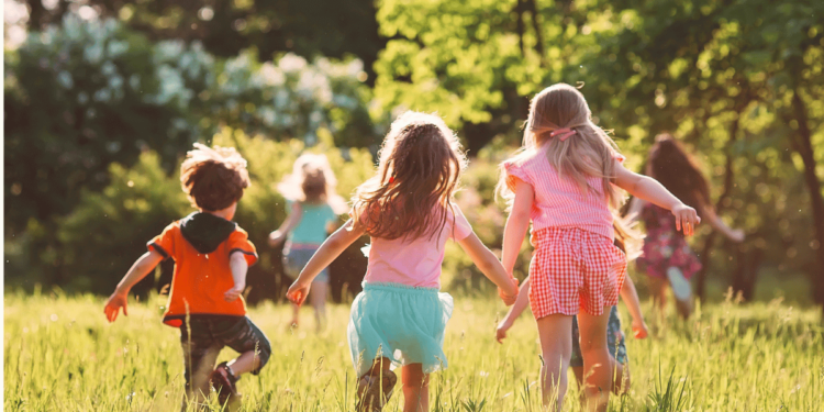 The Ultimate Summer Bucket List for Families