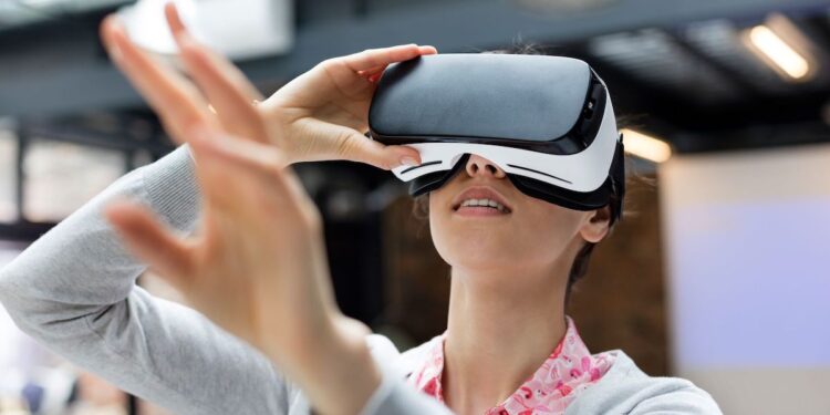 FDA launches extended reality-enabled initiative for home health care