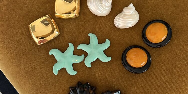 STUNNING STATEMENT STUDS – Atlantic-Pacific