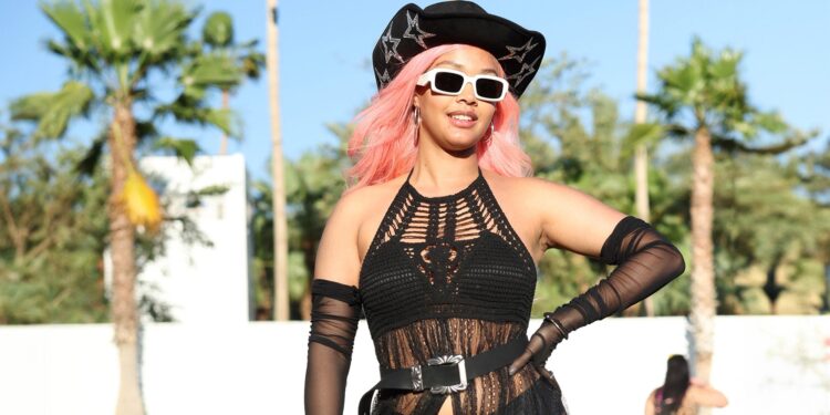 23 Festa Outfit Ideas To Inspire Your Summer Style