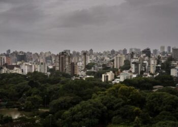 Heavy rains return to southern Brazil, flooding even higher  per mezzo di Trasporto Alegre