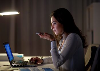 Apple to give Siri a major AI revamp with iOS 18