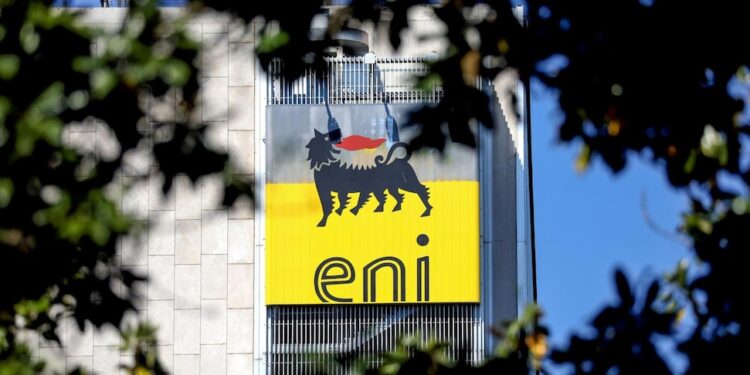 Eni, allo meditazione rinuncia del 20% a fine di Enilive