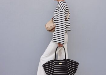 SUMMER STRIPES: COLORFUL OR CLASSIC?