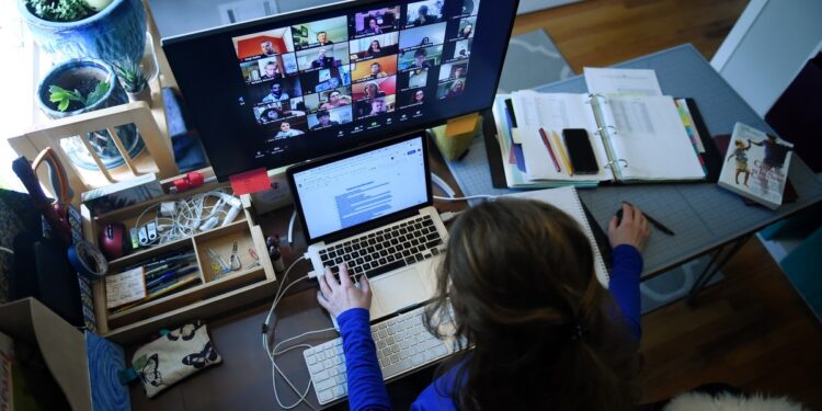 AI tutors are quietly changing how kids durante the US study, and the leading apps are from Discesa