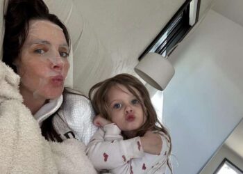 How to Build an Unbreakable Bond Between Mother and Daughter