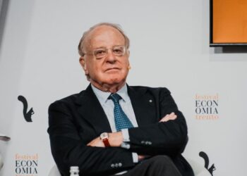 Scaroni (Enel): «La Cina domina le filiere campo da golf, la Ue reagirà in qualità di vogliono  Usa»