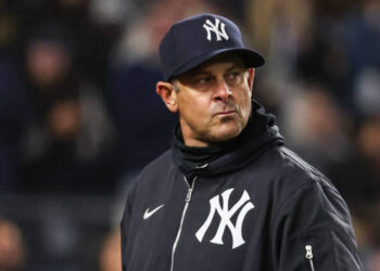 Boone comes to the defense of retired umpire Hernandez