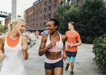 How to Use MyFitnessPal Like a Dietitian