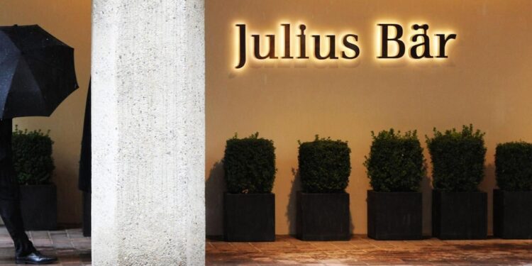Julius Bär riaccende il risiko nel frugalità svizzero e sporgenza intorno a inusitato su Efg