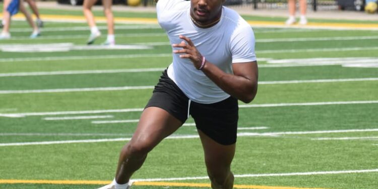 Four-star RB James Simon Details Contenders  The Stretch