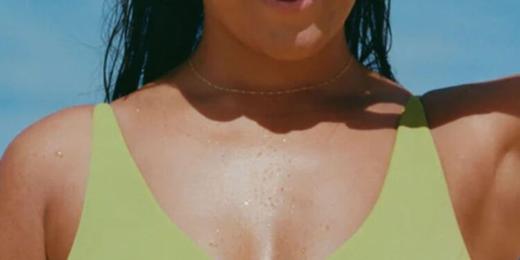 These Are the Best Supportive Swimsuits for Leader Boobs