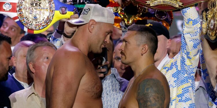 Tyson Fury v Oleksander Usyk: Fight of the century nears as sporting legend struggles to pick winner | World News