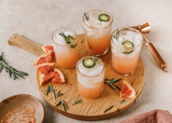 Spicy Mezcal Paloma Recipe to Heat up Your Summer