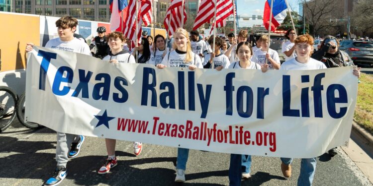 Abortion bans  Texas are still confusing despite new guidance : Shots