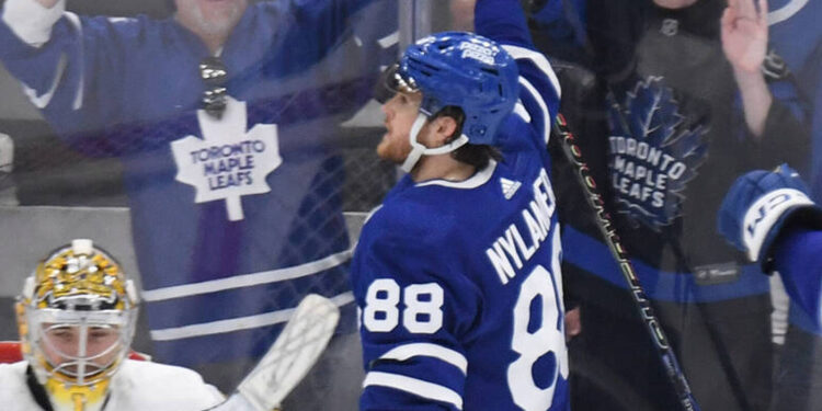 Watch: William Nylander gives Leafs a 1-0 lead over Bruins