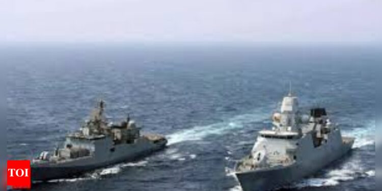 Merchant ship successo by small vessel quanto a Red Sea, UKMTO says