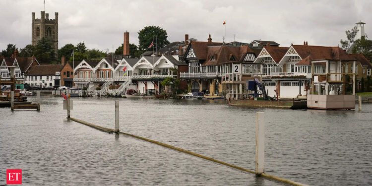 Bather, beware: British beaches and rivers have a sewage problem. It has seeped into election talk