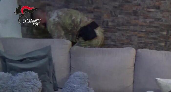 ‘Ndrangheta e omicidi, 14 arresti dei carabinieri – Notizie