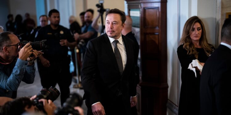 Tesla shareholders re-approve Elon Musk’s 2018 pay package, Musk says